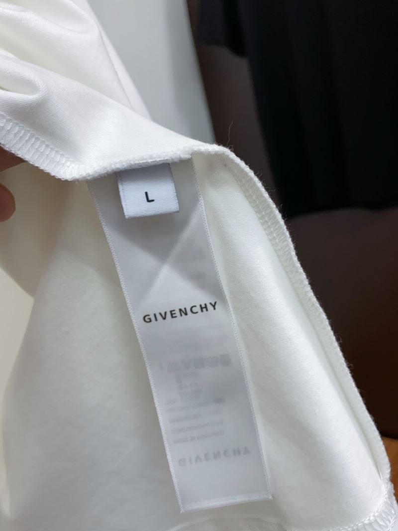 Givenchy T-Shirts